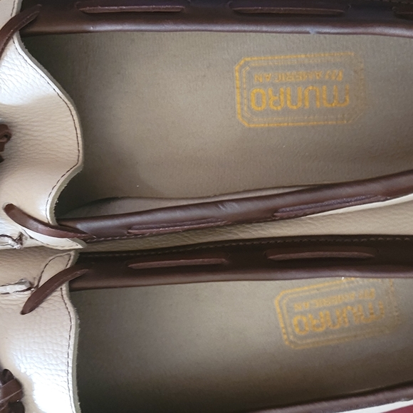 MUNRO SADDLE LEATHER SHOES - Picture 4 of 5